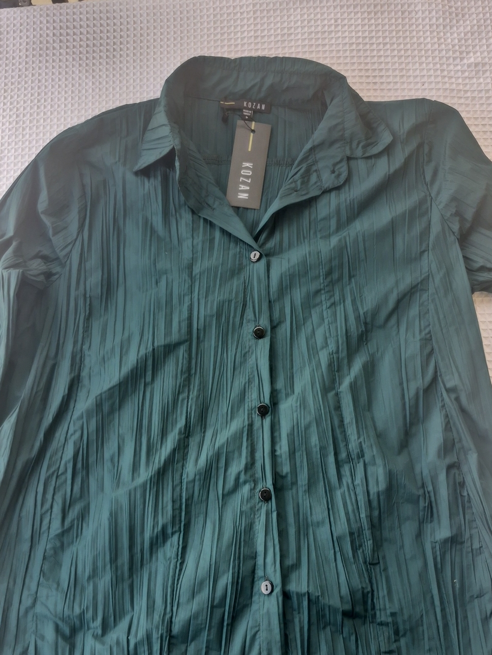 KOZAN Emerald Green Pleated Button-Up Blouse